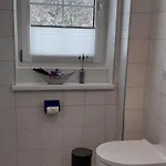 Carl Apartment *